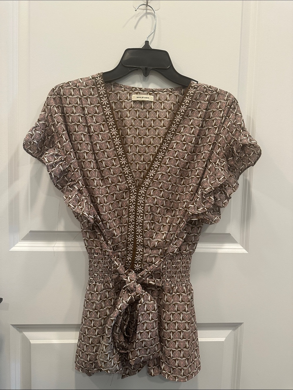 Boho Printed V-Neck Tie-Waist Dress in Brown